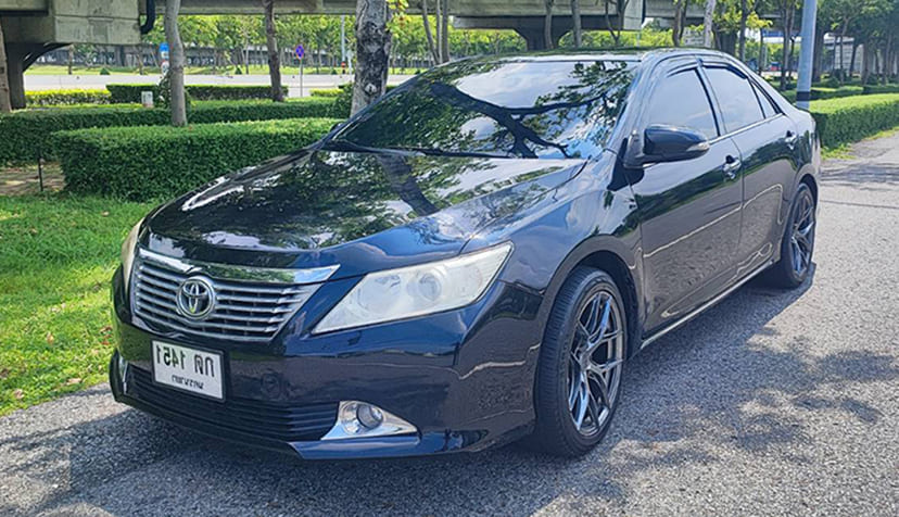 Camry (3 passengers)
